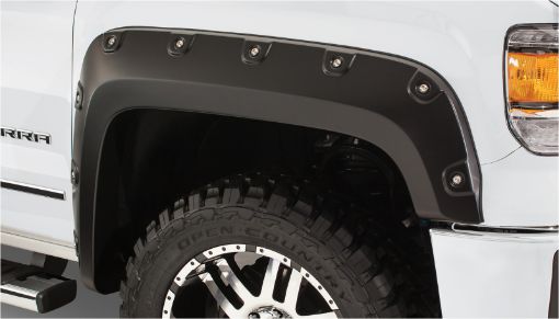 Picture of Bushwacker 07 - 13 GMC Sierra 1500 Fleetside Boss Pocket Style Flares 4pc 78.797.6in Bed - Black