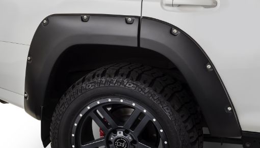 Picture of Bushwacker 14 - 18 Toyota 4Runner Pocket Style Flares 2pc Excludes Limited - Black