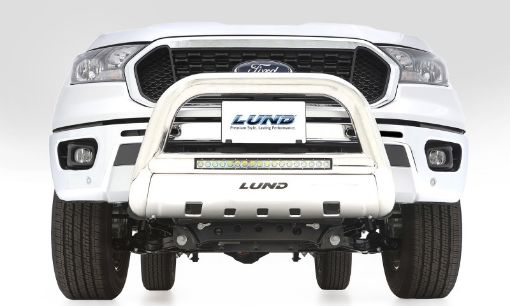 Picture of Lund 11 - 17 Chevy Silverado 2500 Bull Bar wLight Wiring - Polished