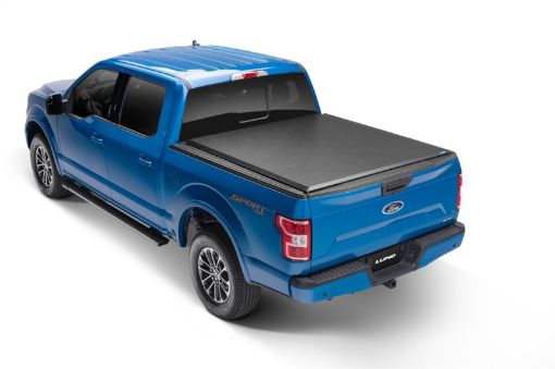 Picture of Lund 04 - 18 Ford F - 150 (8ft. Bed) Genesis Roll Up Tonneau Cover - Black
