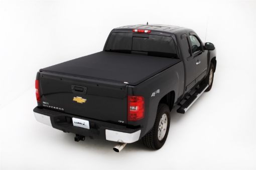 Picture of Lund 07 - 13 Chevy Silverado 1500 (6.5ft. Bed) Genesis Elite Tri - Fold Tonneau Cover - Black