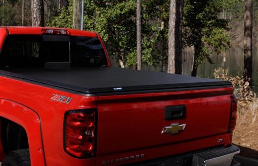 Picture of Lund 15 - 18 Ford F - 150 Styleside (6.5ft. Bed) Hard Fold Tonneau Cover - Black
