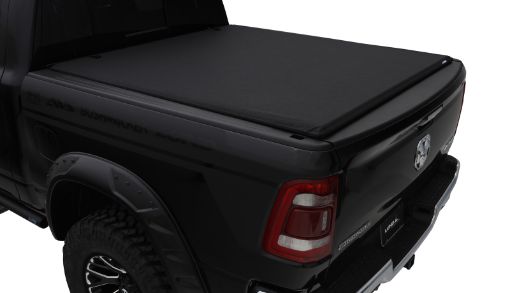 Picture of Lund 02 - 17 Dodge Ram 1500 (5.5ft. Bed) Genesis Elite Roll Up Tonneau Cover - Black
