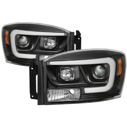 Picture of Spyder Dodge Ram 1500 06 - 08 V2 Projector Headlights - Light Bar DRL - Black (PRO - YD - DR06V2 - LB - BK)