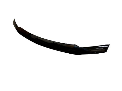 Picture of AVS 99 - 07 GMC Sierra 1500 Aeroskin Low Profile Acrylic Hood Shield - Smoke