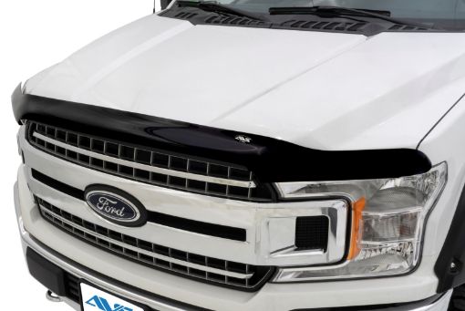 Picture of AVS 15 - 18 Chevy Tahoe High Profile Bugflector II Hood Shield - Smoke
