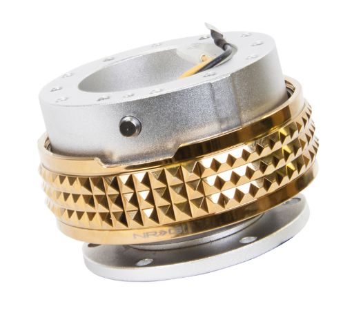 Picture of NRG Quick Release Kit - Pyramid Edition - Silver Body Chrome Gold Pyramid Ring