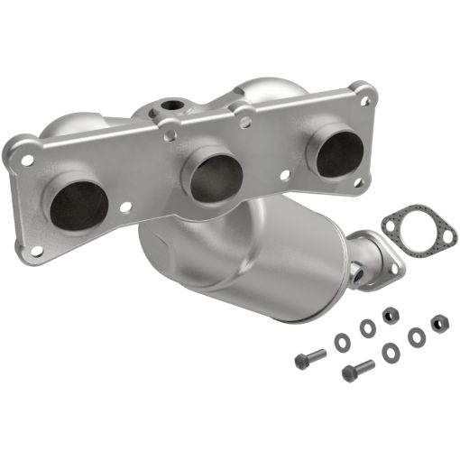 Picture of MagnaFlow California Converter Direct Fit 07 - 13 BMW 328i L6 3.0LGAS 3.75in Inlet 4in Outlet 2in Dia