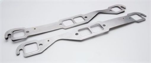 Picture of Cometic GM Gen 1 Small Block 1.450 in x 1.480 in Port Exhaust Manifold Set