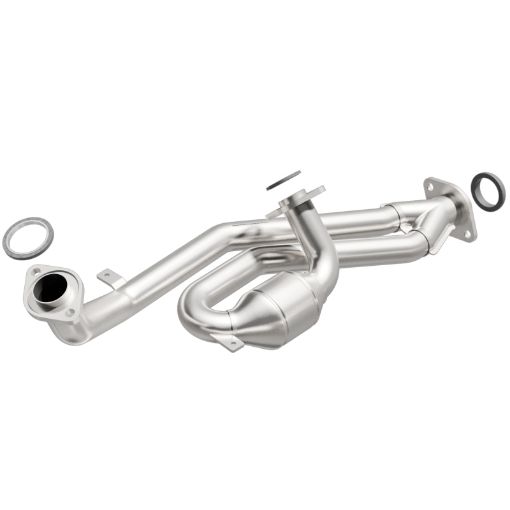 Picture of MagnaFlow Conv DF 01 - 03 Toyota Sienna 3.0L fr
