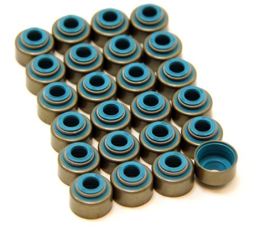 Picture of GSC P - D Nissan VQ35DE Viton 5.5mm Valve Stem Seal Set
