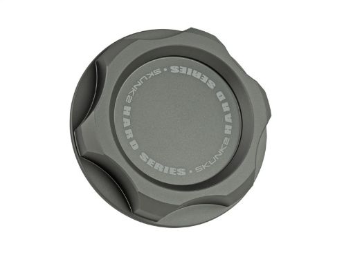Picture of Skunk2 Honda Billet Oil Cap (M33 x 2.8) (Hard Series)