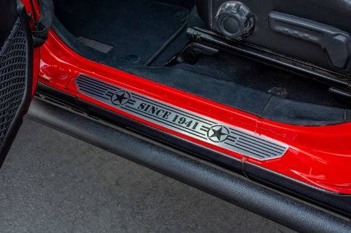 Picture of DV8 Offroad 2018 - 2019 Jeep Gladiator JL Rear Sill Plates