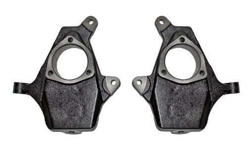 Picture of MaxTrac 07 - 16 GM CK1500 2WD4WD 2in Front Lowering Spindles
