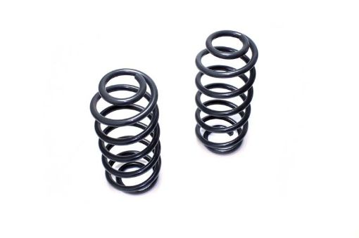 Picture of MaxTrac 92 - 99 GM C1500 SUV 2WD V8 3in Front Lowering Coils