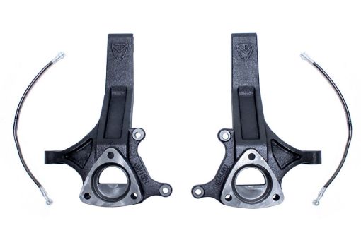 Picture of MaxTrac 02 - 18 Dodge RAM 1500 2WD 4.5in Front Lift Spindles wExtended DOT Compliant Brake Lines
