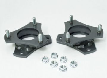 Picture of MaxTrac 05 - 18 Toyota Tacoma 2WD 5 Lug 2.5in Front Leveling Strut Spacers
