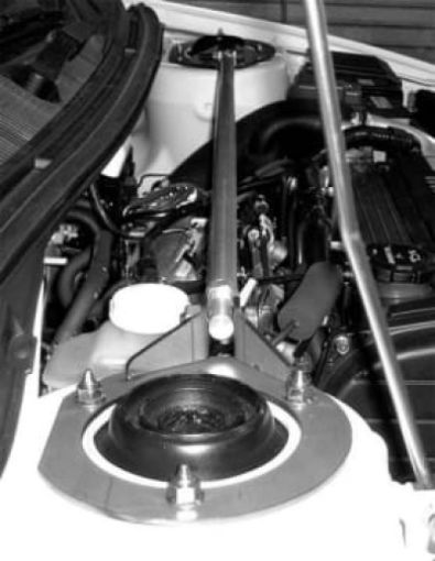 Picture of Cusco Strut Bar OS Front for 04 - 05 Mitsubishi Lancer Evolution VIII