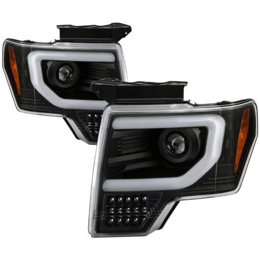 Picture of Spyder Ford F150 09 - 14 Halogen Light Bar Projector Headlights Black PRO - YD - FF15009PL - SEQ - BK