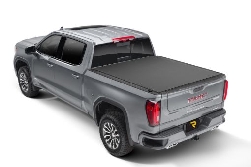 Picture of Truxedo 19 - 20 GMC Sierra Chevrolet Silverado 1500 (New Body) wo Tailgate 5ft 8in Pro X15 BedCover