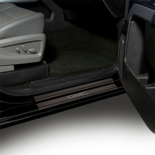 Picture of Putco 14 - 18 GMC Sierra LD - Crew Cab w GMC Etching (8pcs) Black Platinum Door Sills