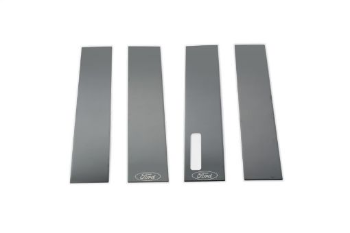 Picture of Putco 17 - 20 Ford SuperDuty - Crew Cab SuperCab w Keypad Black Platinum Pillar Posts Classic