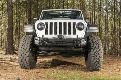 Picture of Rugged Ridge Arcus Front Bumper Set WTray Hooks 18 - 20 Jeep Wrangler JLJT