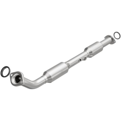 Picture of MagnaFlow 13 - 15 Toyota Tacoma California Grade CARB Compliant Direct - Fit Catalytic Converter