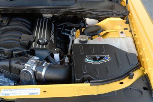 Picture of Volant ChryslerDodge 12 - 13 300Charger11 - 13 Challenger 6.4L Closed Box Air Intake System
