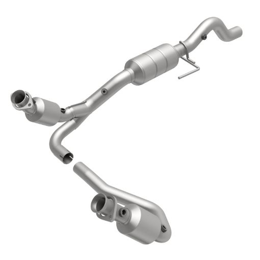 Picture of MagnaFlow Conv DF 00 - 03 Durango 4WD 5.9L