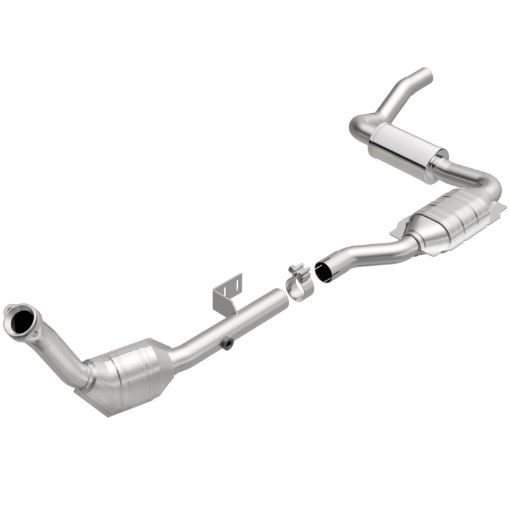 Picture of MagnaFlow Conv DF 00 Mercedes ML320