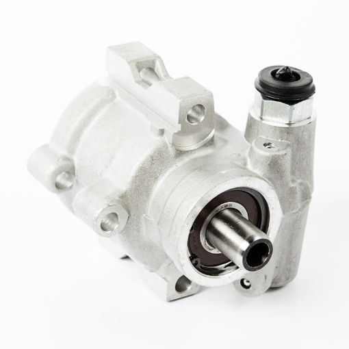 Picture of Omix Power Steering Pump - 94 - 06 Cherokee Wrangler 4.0L