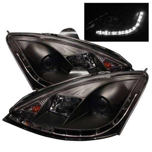 Picture of Spyder Ford Focus 00 - 04 Projector Headlights (Do Not Fit SVT Model) - DRL Blk PRO - YD - FF00 - DRL - BK