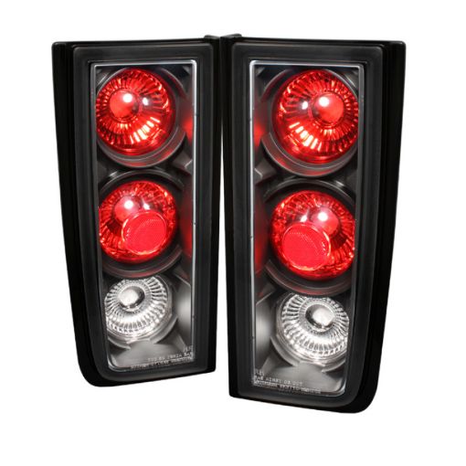Picture of Spyder Hummer H2 01 - 05 (Non H2T)Euro Style Tail Lights Black ALT - YD - HH2 - BK