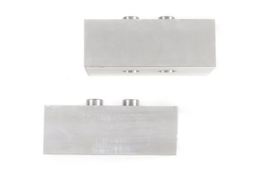 Picture of Zone Offroad 04 - 13 Ford F - 150 2in Dual Pin Blocks (Pair)