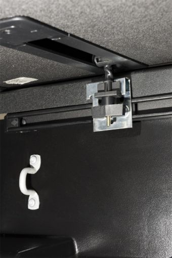 Picture of Extang 14 - 16 Toyota Tundra (6.5ft) (Works wo Rail System) Solid Fold 2.0